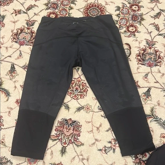 Varley Black Leggings - Picture 6 of 8